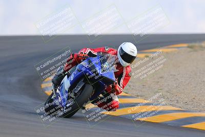 media/Oct-03-2022-Moto Forza (Mon) [[5f077a3730]]/Intermediate Group/Session 5 (Turn 12)/